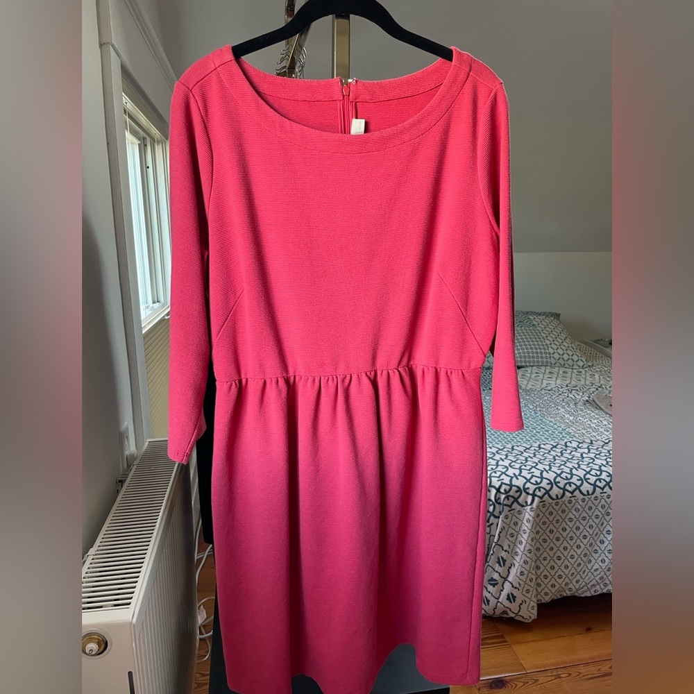 🎉Sold! / LOFT Coral Dress, 14P